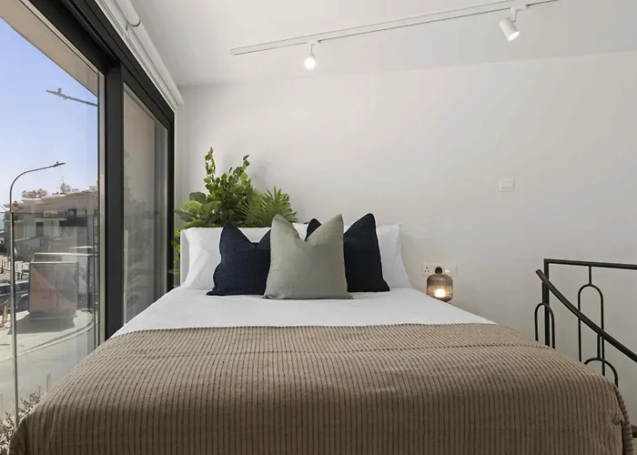 Apartment Phaedrus Living: Alkminis Seaside *